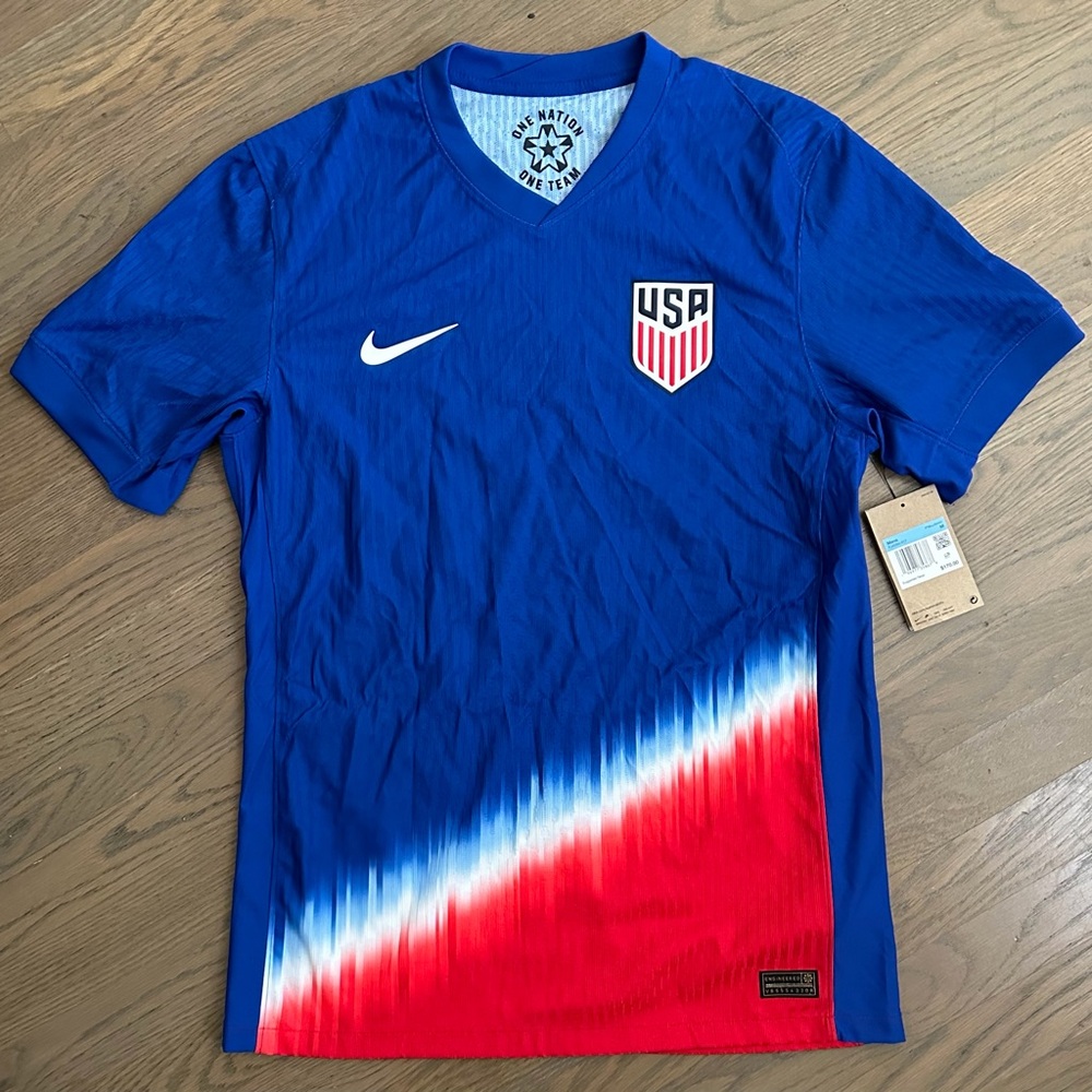 Nike Men's USA SOCCER 2024 away jersey player issued version